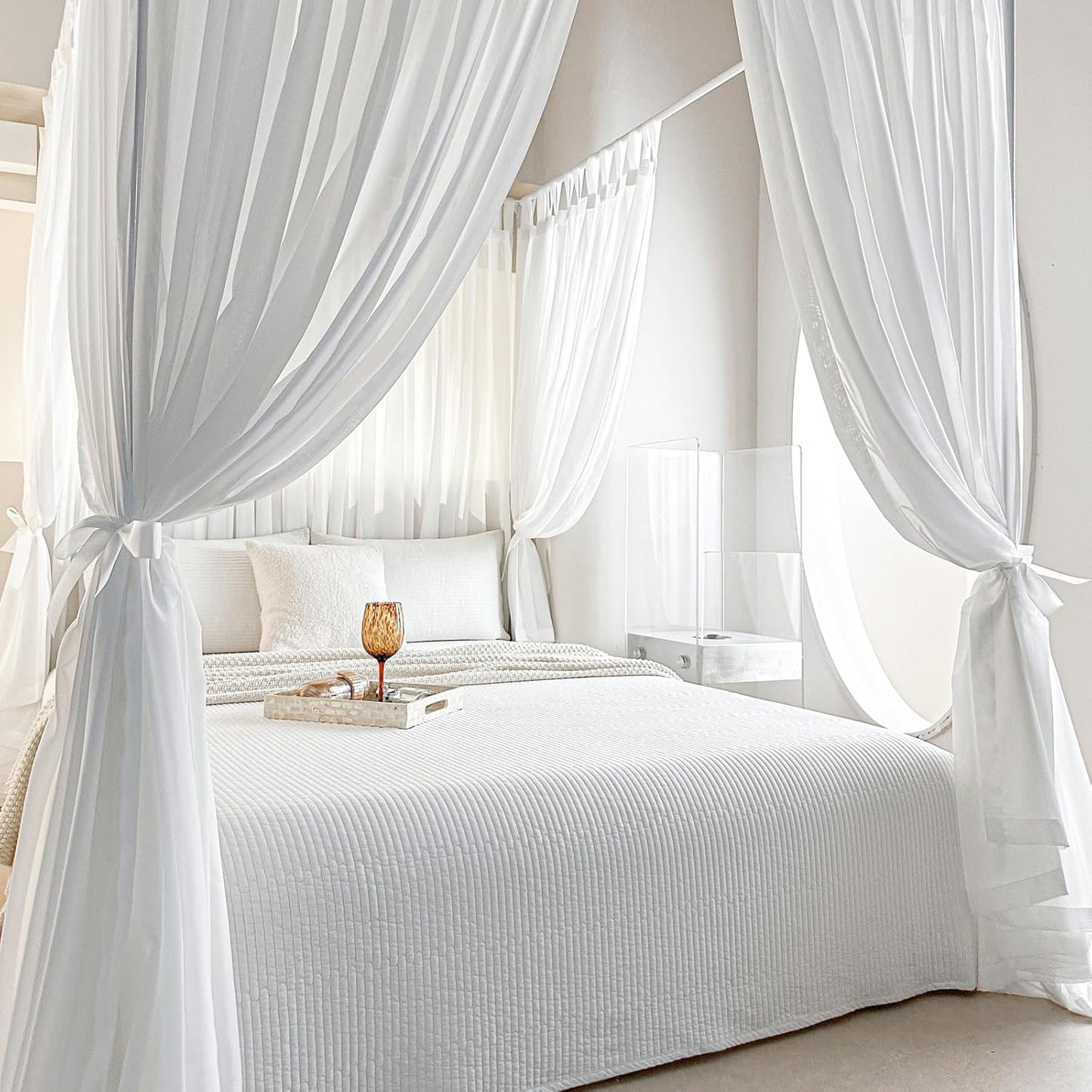 AIKASY Canopy Bed Board with Top and Self-Adhesive Strips, White Gauze Princess Bed Canopy Curtain Tent, Creating a Romantic Atmosphere in The Room（Full/Queen，White）